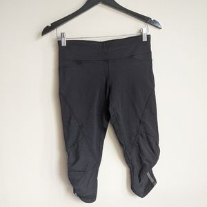 Lululemon Scrunch Side Capri Leggings